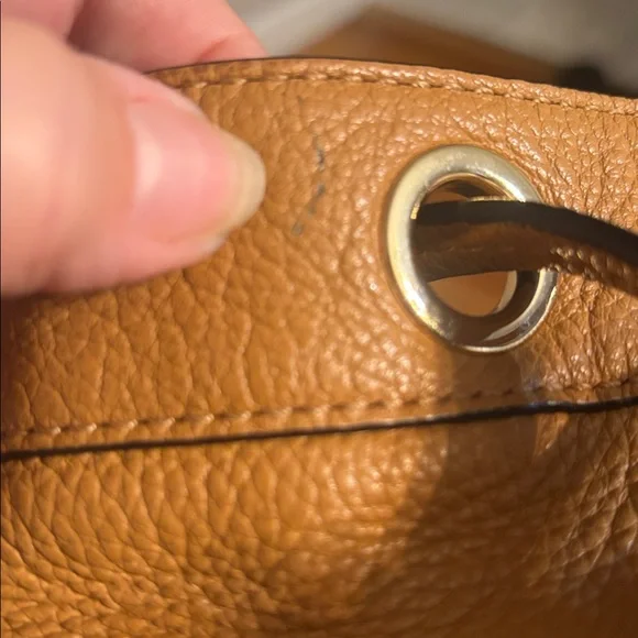 MILLY Astor Leather Drawstring Bucket Handbag Caramel Crossbody Shoulder Bag - Picture 8 of 11